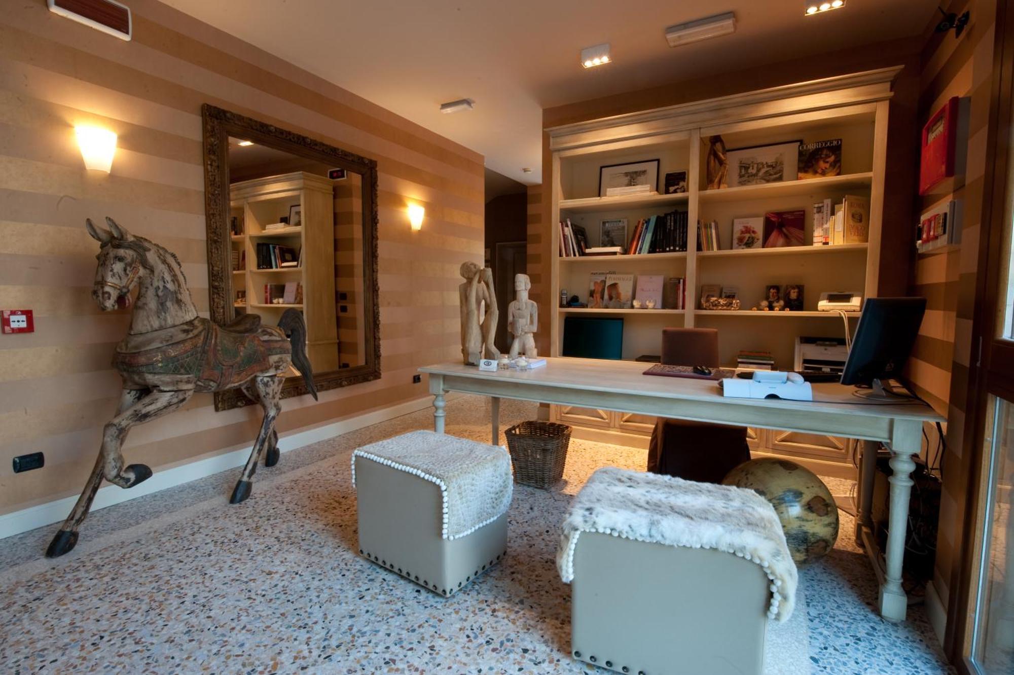 Hotel Locanda Stendhal コロルノ エクステリア 写真